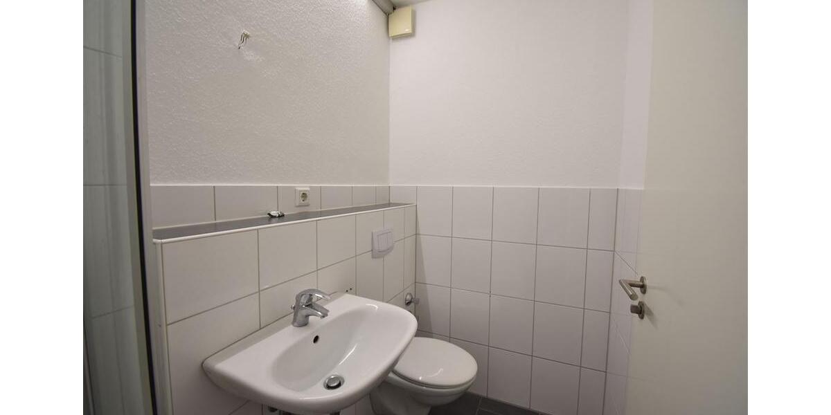 Etagenwohnung Krefeld Benrad - 2 Zimmer, 64 m&sup2;, 670&euro; | Angebot:20750298
