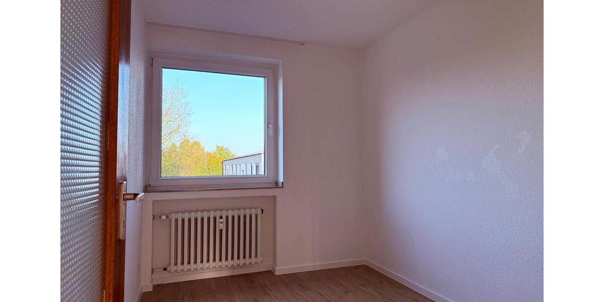 Etagenwohnung Krefeld Bockum - 3 Zimmer, 62 m&sup2;, 176.700&euro; | Angebot:26502483