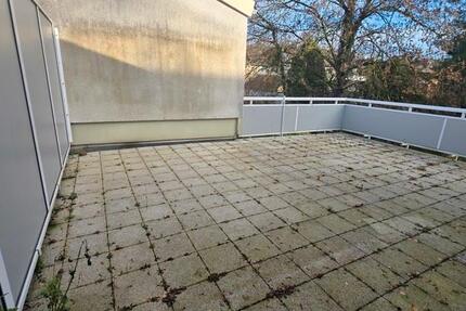 Wohnung Düsseldorf Stadtbezirk 9 - 2 Zimmer, 68 m&sup2;, 885&euro; | Angebot:24249120