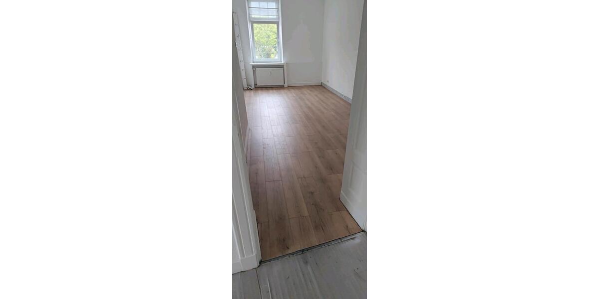 Etagenwohnung Essen Stadtbezirk IX - 1 Zimmer, 75 m&sup2;, 845&euro; | Angebot:27547067