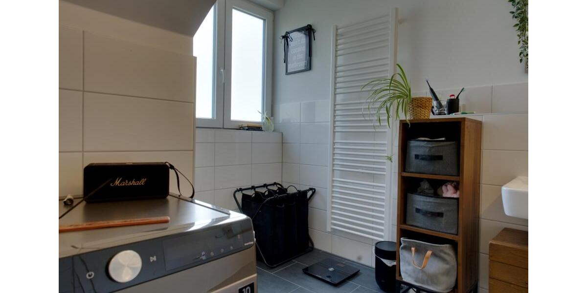 Dachgeschoßwohnung Dormagen - 2 Zimmer, 69 m&sup2;, 760&euro; | Angebot:26423181