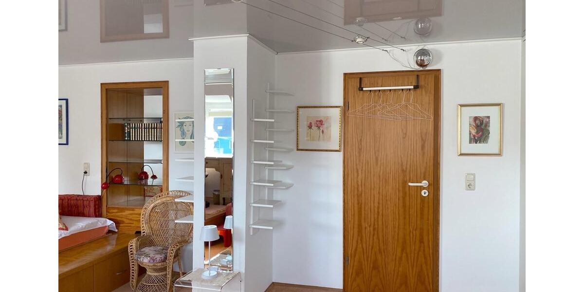 Etagenwohnung Essen Stadtbezirk III - 1 Zimmer, 45 m&sup2;, 650&euro; | Angebot:27533578