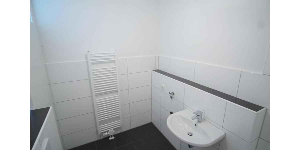 Etagenwohnung Essen Stadtbezirk VI - 3 Zimmer, 81 m&sup2;, 699&euro; | Angebot:25373770