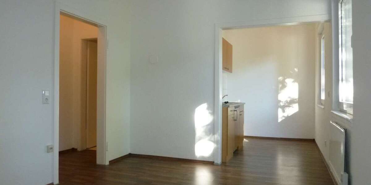 Etagenwohnung Krefeld Uerdingen - 1 Zimmer, 27 m&sup2;, 320&euro; | Angebot:25614711