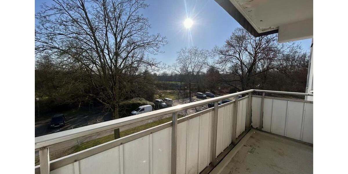 Etagenwohnung Neuss Erfttal - 3 Zimmer, 72 m&sup2;, 759&euro; | Angebot:25657179