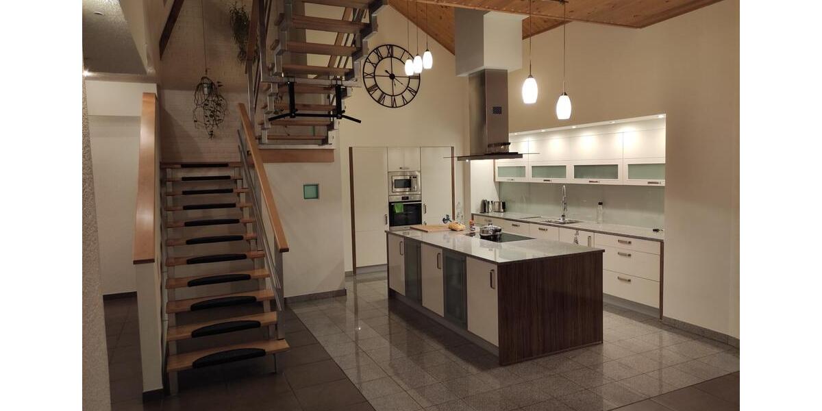 Loft - Studio - Atelier Wuppertal Gemarkung Langerfeld - 8 Zimmer, 311 m&sup2;, 1.900&euro; | Angebot:26007082