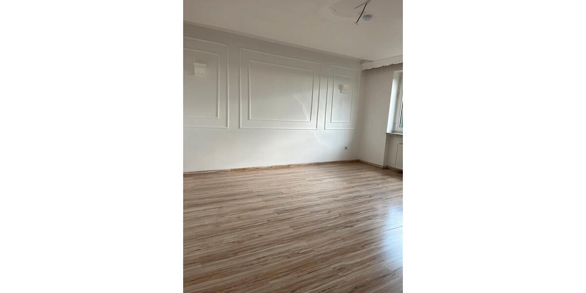 Etagenwohnung Duisburg Rheinhausen - 2 Zimmer, 49 m&sup2;, 89.000&euro; | Angebot:27196439
