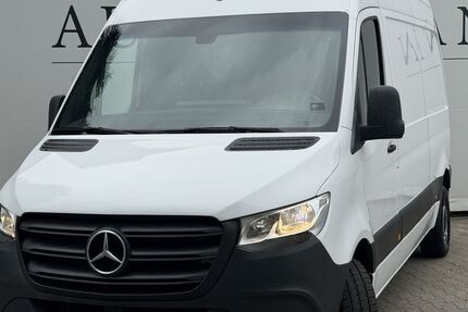 Mercedes-Benz Sprinter 175.346 km 19.500 &euro; Krefeld 47805