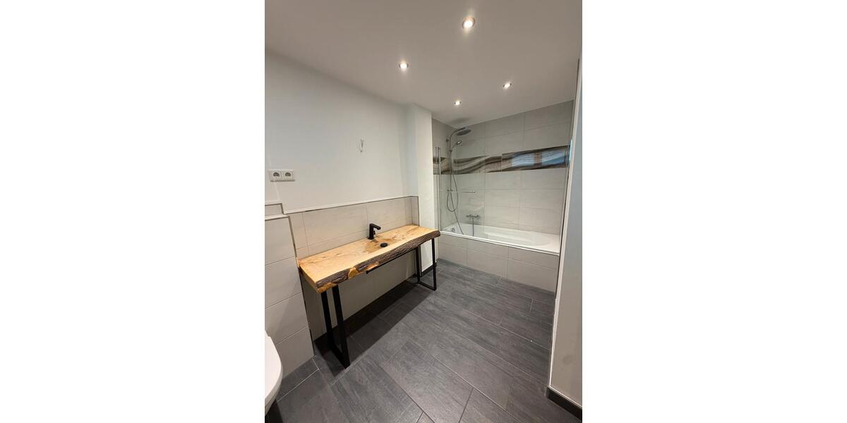 Etagenwohnung Essen Stadtkern - 3 Zimmer, 70 m&sup2;, 174.900&euro; | Angebot:27197375