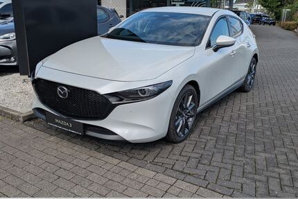 Mazda 3 3.334 km 27.548 &euro; Monheim 40789