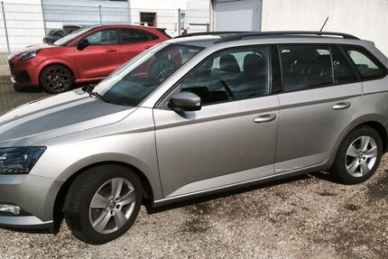 Skoda Fabia 67.000 km 6.000 &euro; Oberhausen 46147