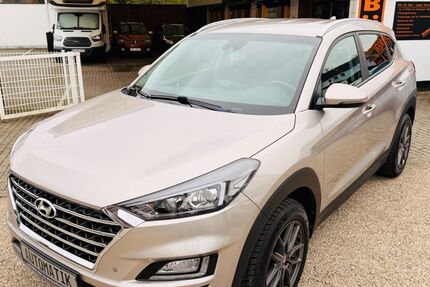 Hyundai TUCSON 112.800 km 16.780 &euro; Moers 47445