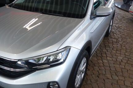VW Taigo 126.976 km 12.990 &euro; Gelsenkirchen 45888