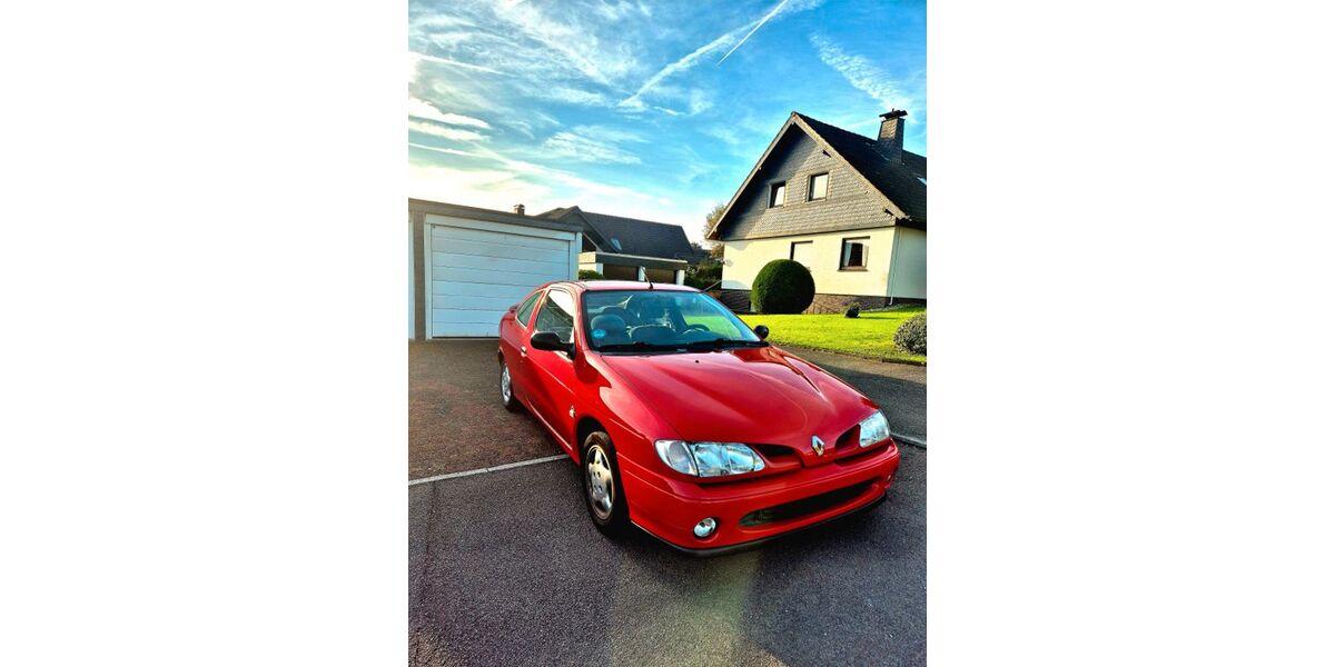 Renault Megane 93.000 km 2.950 &euro; Wuppertal 43299