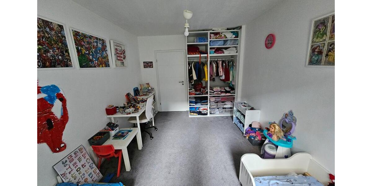 Hochparterre Wuppertal Unterbarmen - 4 Zimmer, 92 m&sup2;, 199.999&euro; | Angebot:25148066