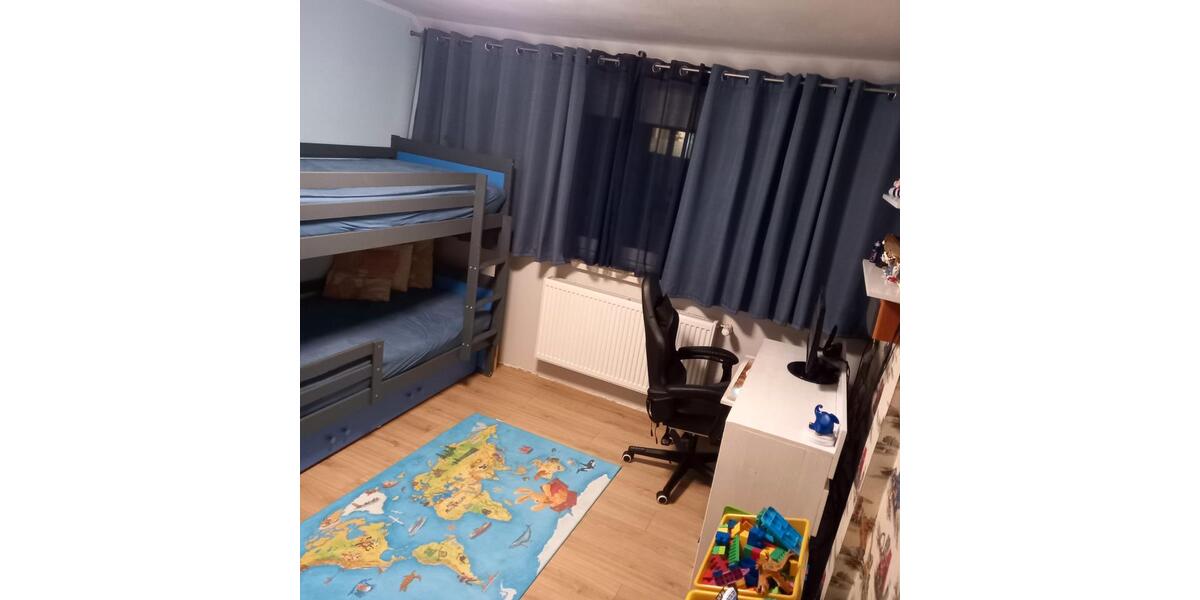 Etagenwohnung Remscheid - 4 Zimmer, 64 m&sup2;, 165.000&euro; | Angebot:27075728