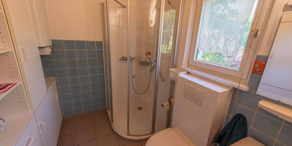 Einfamilienhaus Essen Bergerhausen - 8 Zimmer, 180 m&sup2;, 440.000&euro; | Angebot:26583846