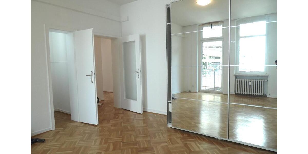 Etagenwohnung Düsseldorf Niederkassel - 3 Zimmer, 93 m&sup2;, 1.750&euro; | Angebot:26364807