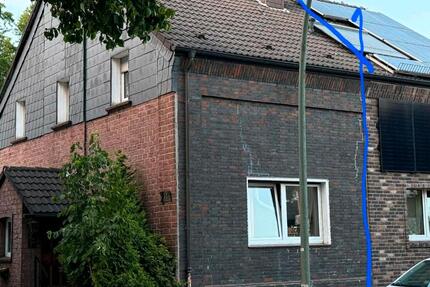 Haus Bottrop Batenbrock - 6 Zimmer, 150 m&sup2;, 230.000&euro; | Angebot:27223361