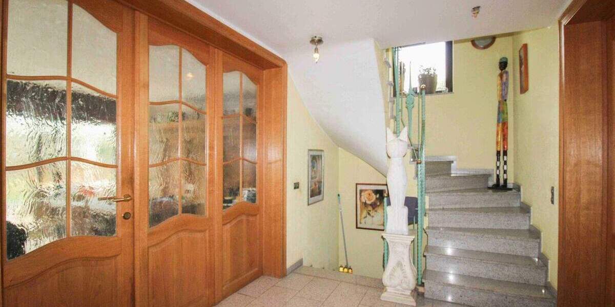 Einfamilienhaus Essen Frintrop - 6 Zimmer, 266 m&sup2;, 1.040.000&euro; | Angebot:25746959