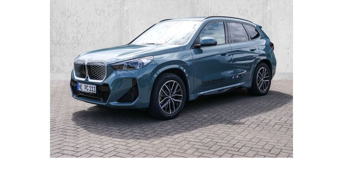 BMW iX1 5.800 km 59.990 &euro; Dormagen 41540