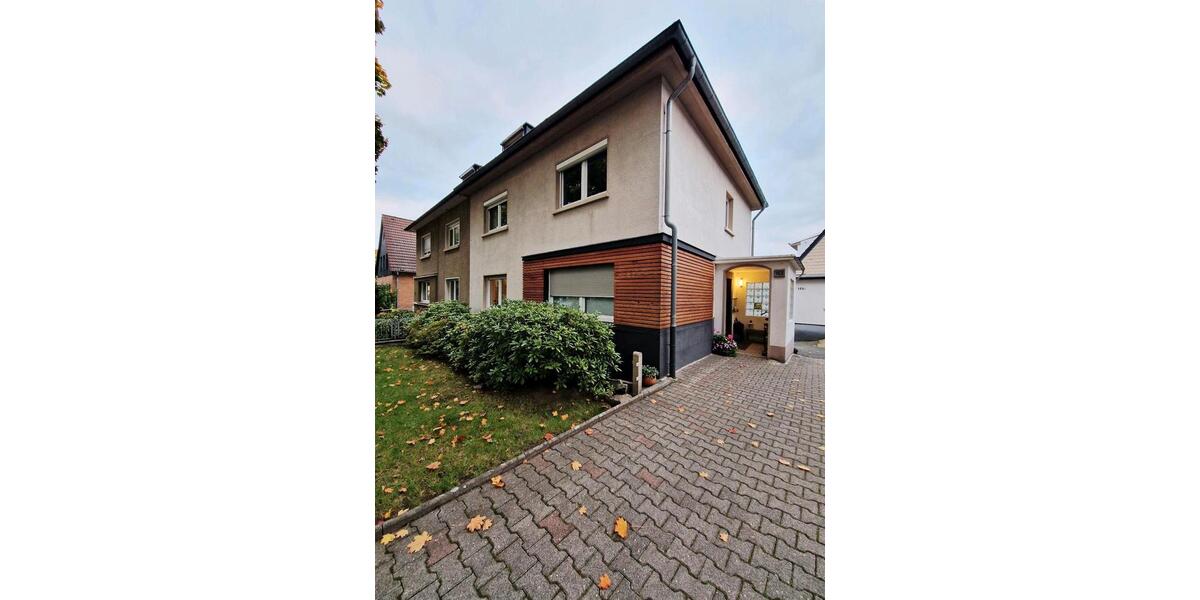 Dachgeschoßwohnung Mülheim an der Ruhr Broich - 2 Zimmer, 52 m&sup2;, 550&euro; | Angebot:27545451