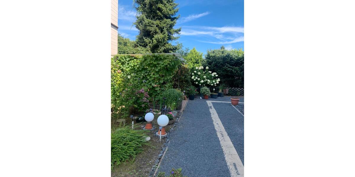 Hochparterre Solingen Aufderhöhe - 3 Zimmer, 78 m&sup2;, 350&euro; | Angebot:25138287