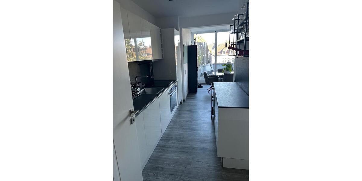 Terrassenwohnung Solingen Mitte - 2 Zimmer, 90 m&sup2;, 1.500&euro; | Angebot:24398819