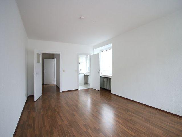 Etagenwohnung Krefeld - 2 Zimmer, 65 m&sup2;, 600&euro; | Angebot:25255768