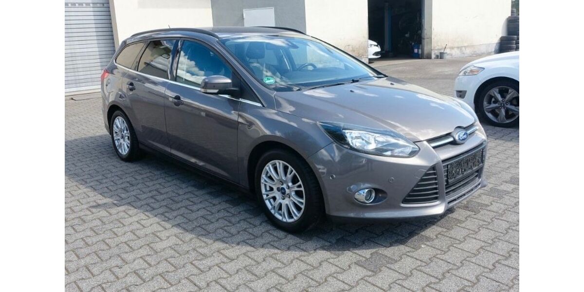Ford Focus 105.000 km 2.000 &euro; Dormagen 41542