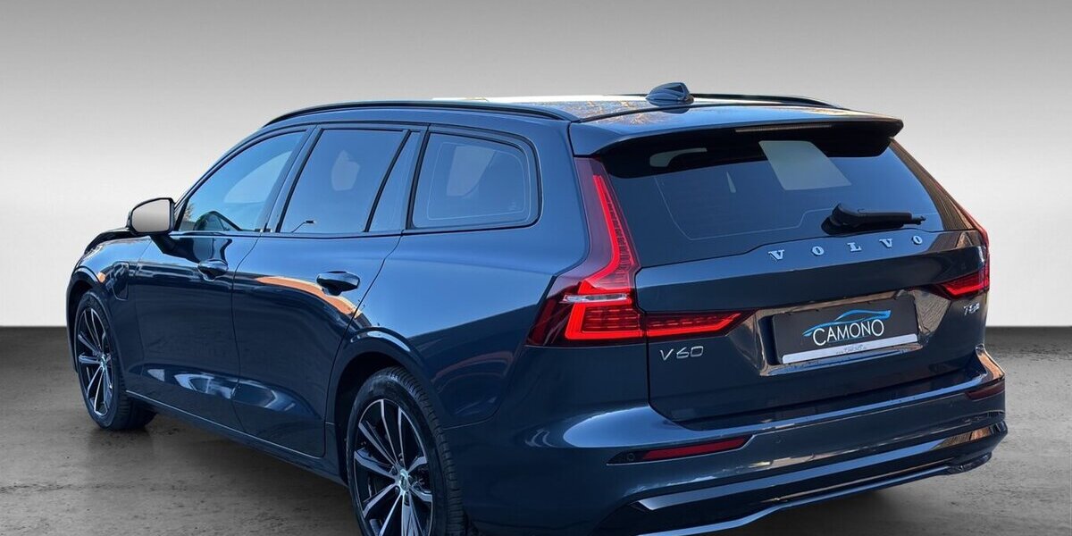 Volvo V60 T8 Plus Dark Hybrid AWD Leder LED AHK 12.629 km 29.400 &euro; Wuppertal 42327