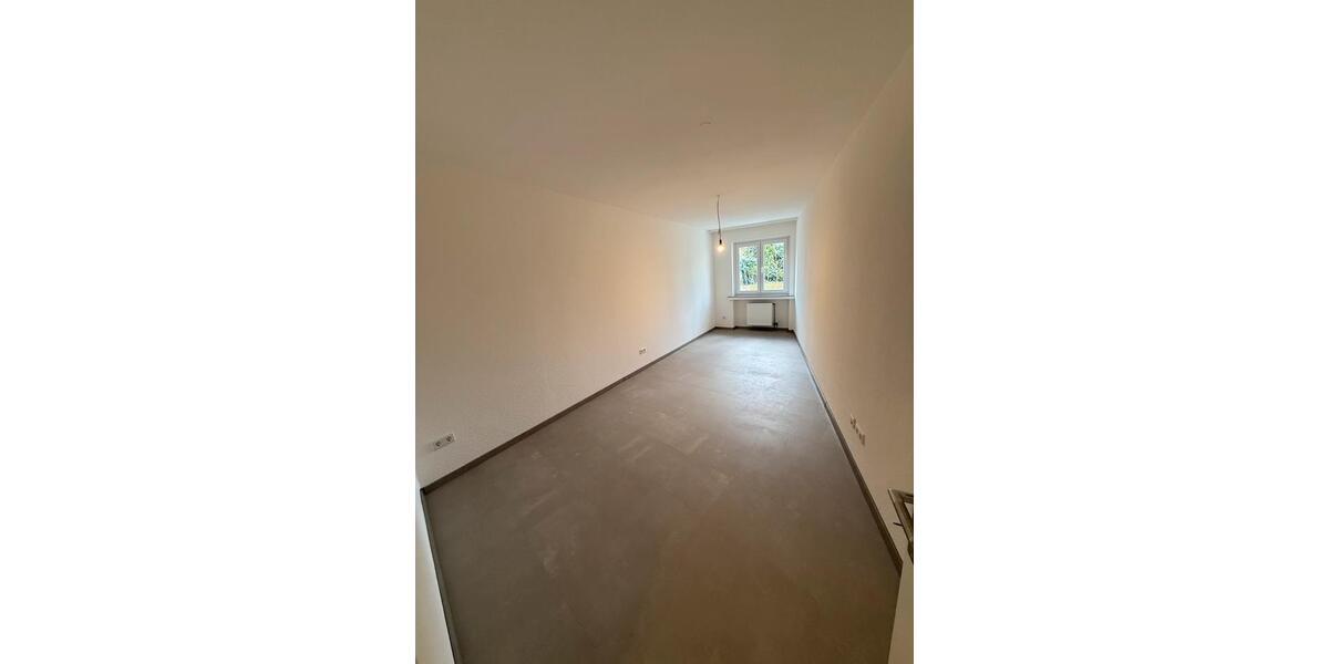 Etagenwohnung Wuppertal Gemarkung Elberfeld - 2 Zimmer, 56 m&sup2;, 680&euro; | Angebot:25558971