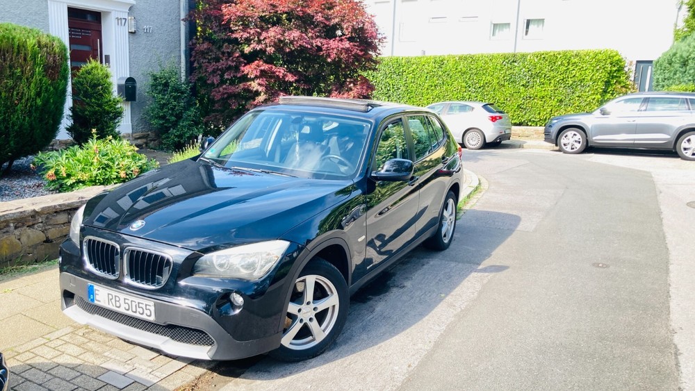 BMW X1 127.000 km 8.900 &euro; Essen 45121