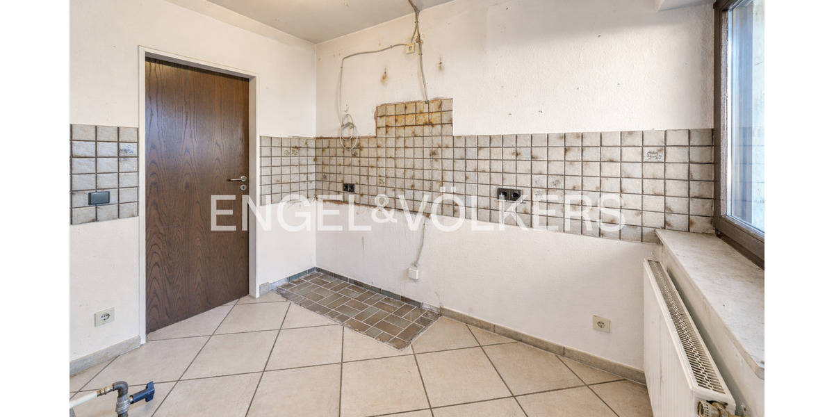 Etagenwohnung Mettmann-Metzkausen Metzkausen - 3 Zimmer, 107 m&sup2;, 290.000&euro; | Angebot:25770622