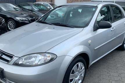 Chevrolet Lacetti 95.000 km 2.950 &euro; Moers 47443