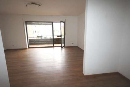 Wohnung Düsseldorf - 1 Zimmer, 50 m&sup2;, 465&euro; | Angebot:26090857