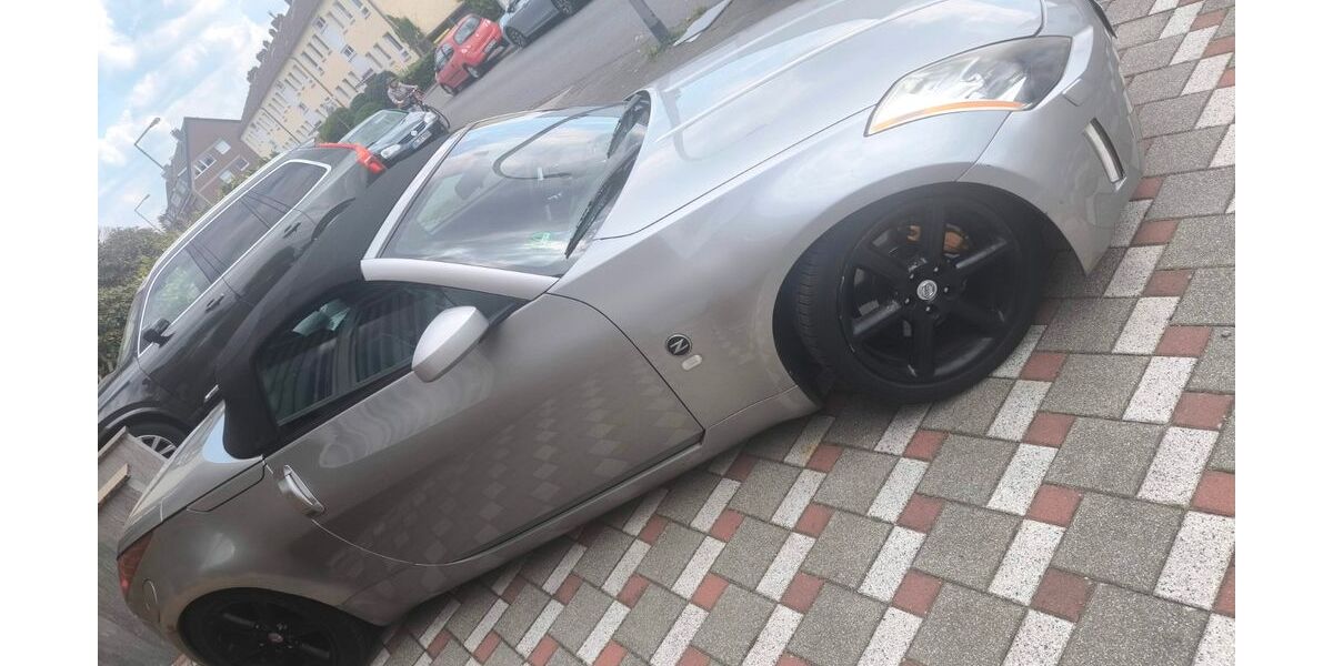 Nissan 350Z 195.000 km 12.790 &euro; Duisburg 47249