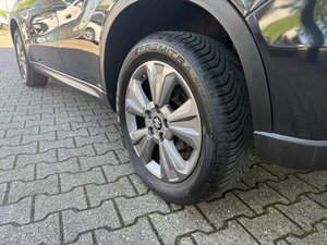Suzuki Vitara 1.4 Comfort A/T Hybrid +CarPlay+LED+Iso+ 81.468 km 17.890 &euro; Meerbusch 40667