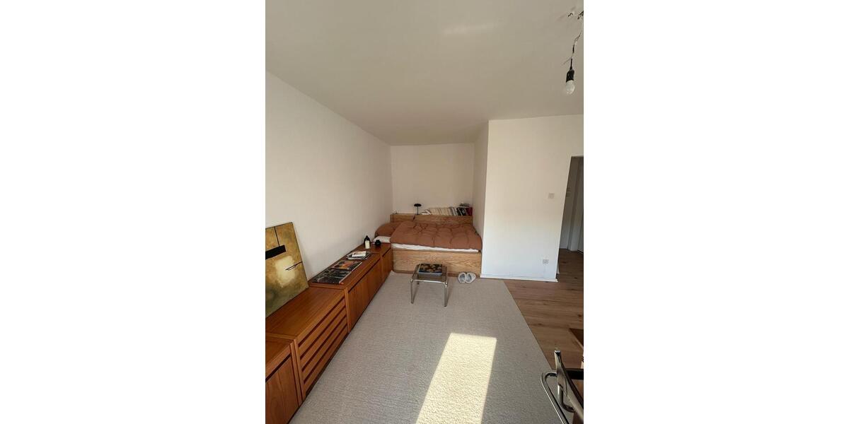 Etagenwohnung Essen Stadtbezirk VI - 1 Zimmer, 32 m&sup2;, 99.900&euro; | Angebot:26977244