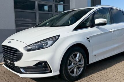 Ford S-Max 211.000 km 12.990 &euro; Hilden 40721