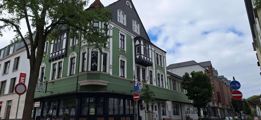 Etagenwohnung Solingen Ohligs - 5 Zimmer, 140 m&sup2;, 1.240&euro; | Angebot:26934107