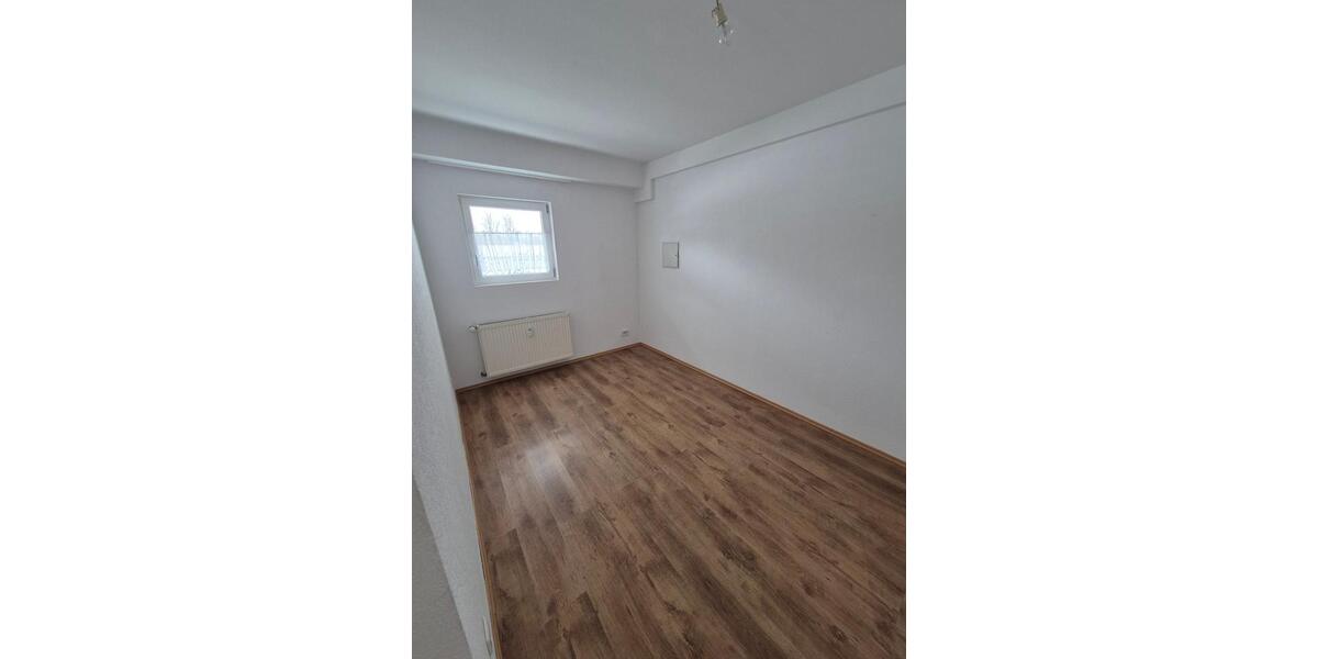 Etagenwohnung Remscheid Reinshagen - 3 Zimmer, 74 m&sup2;, 600&euro; | Angebot:25882178