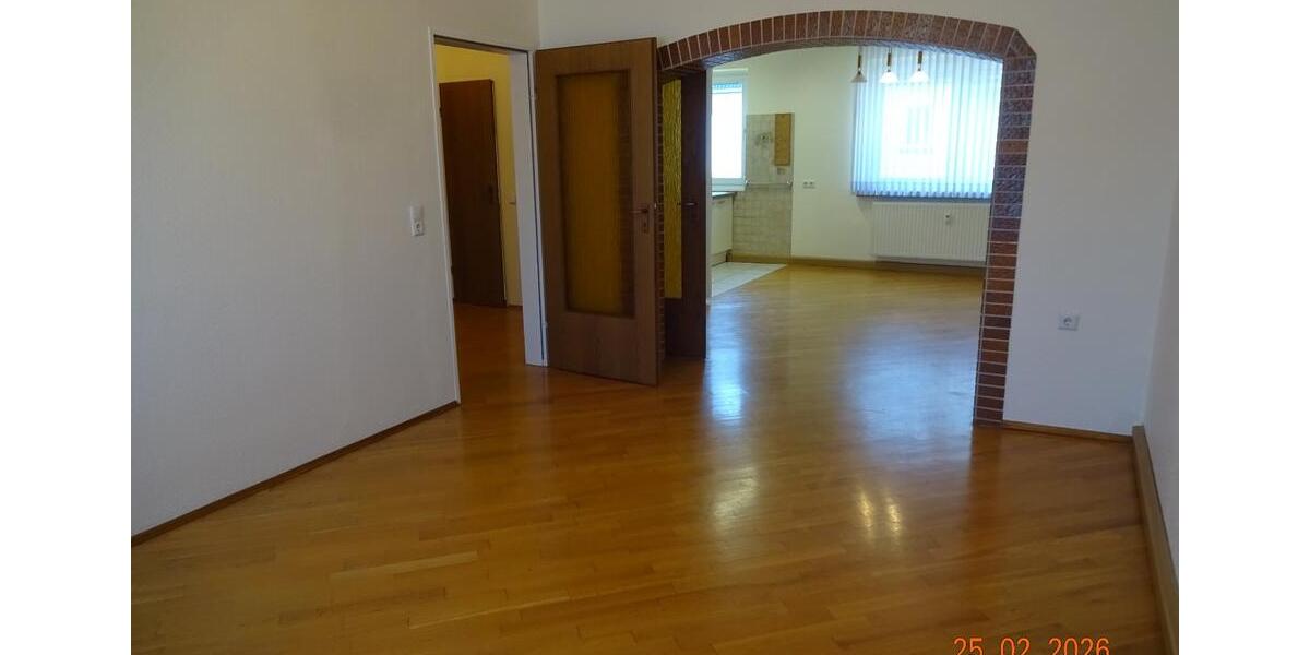 Etagenwohnung Essen Stadtbezirk III - 3 Zimmer, 70 m&sup2;, 785&euro; | Angebot:25806801