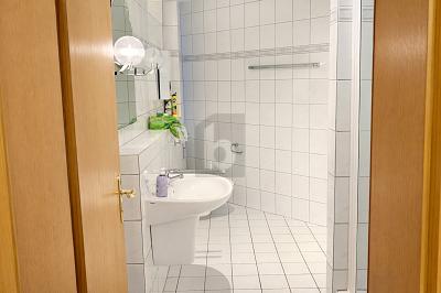 SONNIGE AUSSICHT - SÜDBALKON, AUFZUG & TIEFGARAGE - Etagenwohnung Remscheid | Angebot:26557396