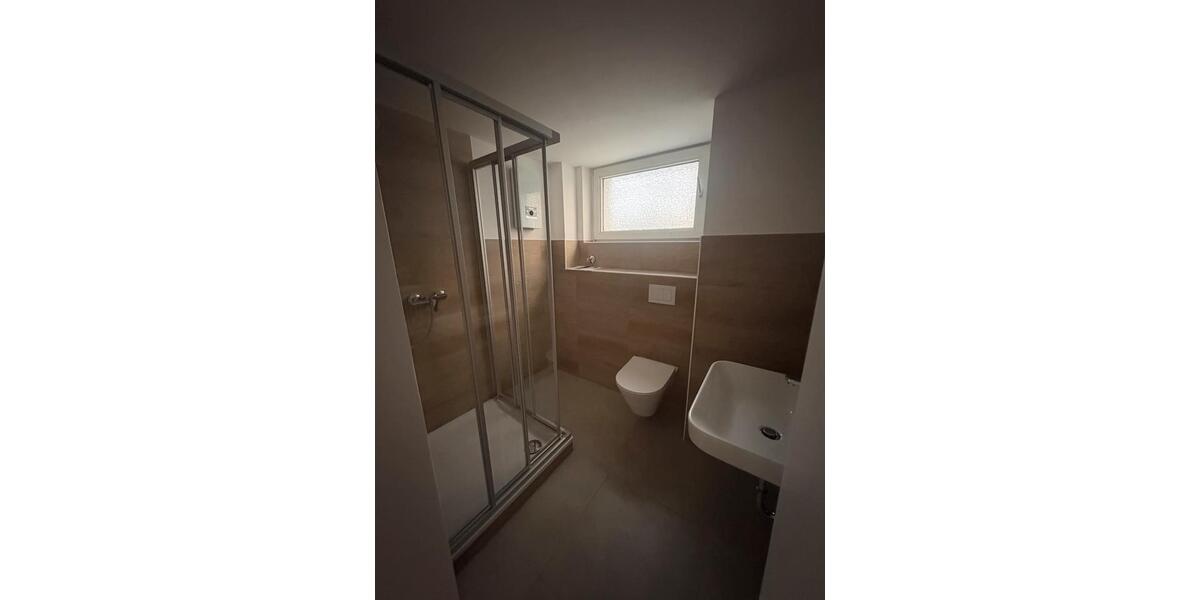 Etagenwohnung Solingen Mitte - 2 Zimmer, 56 m&sup2;, 680&euro; | Angebot:25718260