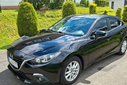 Mazda 3 81.200 km 12.000 &euro; Remscheid 42855