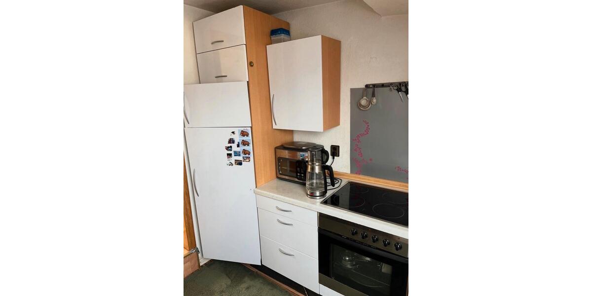 Dachgeschoßwohnung Essen Stadtkern - 2 Zimmer, 40 m&sup2;, 365&euro; | Angebot:27537479