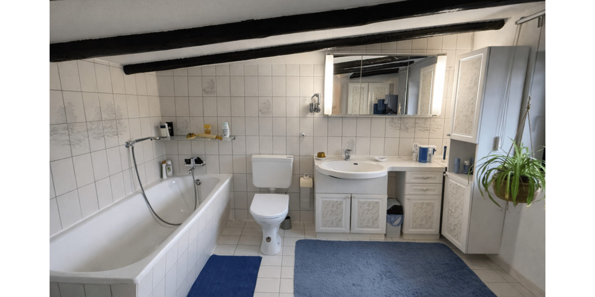 Einfamilienhaus Düsseldorf Wersten - 9 Zimmer, 340 m&sup2;, 800.000&euro; | Angebot:25686772