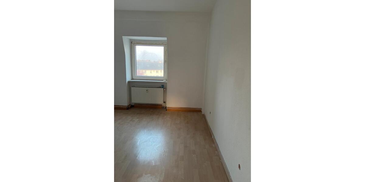 Etagenwohnung Duisburg Angerhausen - 3 Zimmer, 70 m&sup2;, 618&euro; | Angebot:25883672