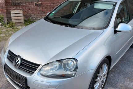 VW Golf 170.000 km 4.500 &euro; Remscheid 42857